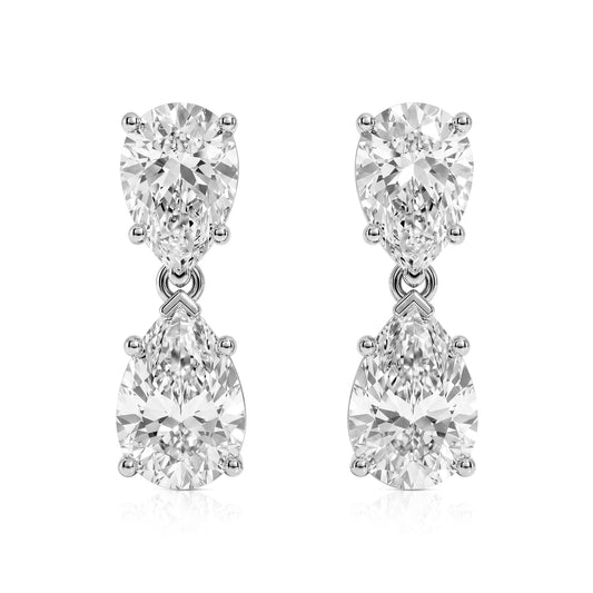 Lara earrings in 14K gold with a pear-cut lab-grown diamond