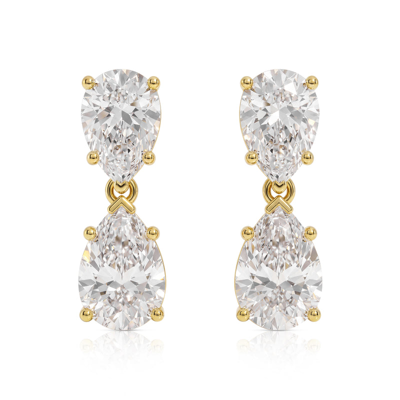 Lara earrings in 14K gold with a pear-cut lab-grown diamond