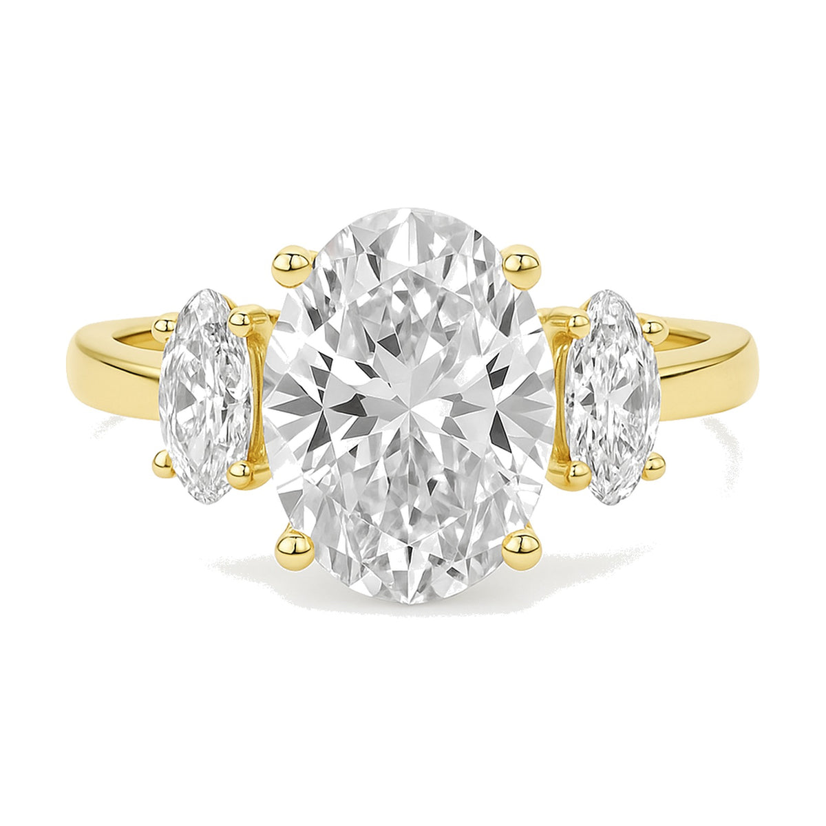 Vera ring in 14K yellow gold with an oval-cut lab-grown diamond