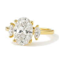 Vera ring in 14K yellow gold with an oval-cut lab-grown diamond