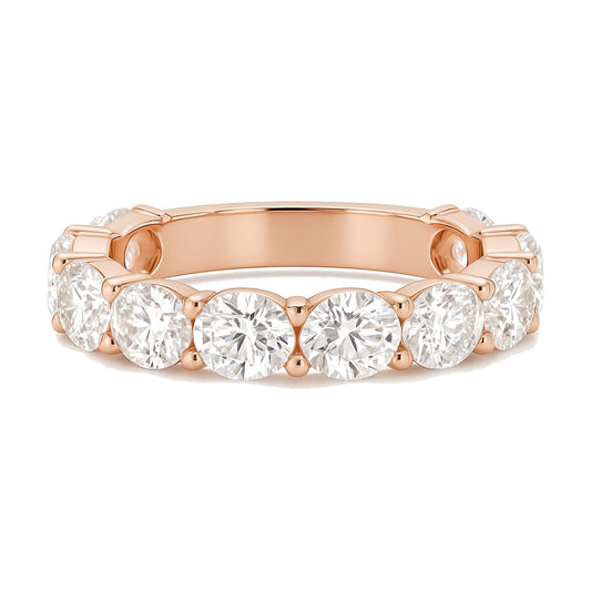 Celeste ring in 14K rose gold with an oval-cut lab-grown diamond
