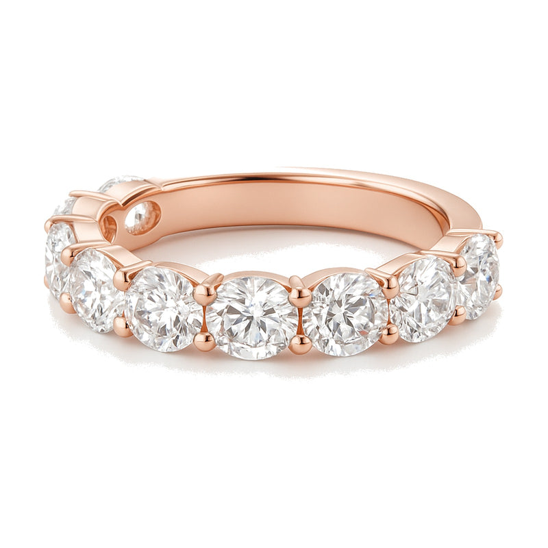 Celeste ring in 14K rose gold with an oval-cut lab-grown diamond