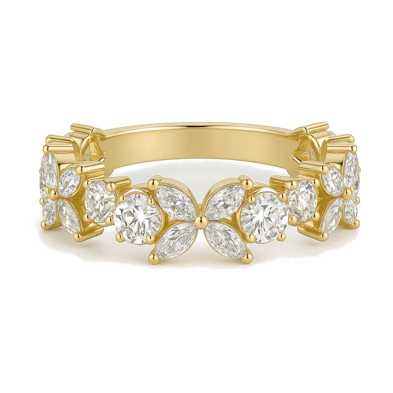 Chiara ring in 14K yellow gold with a lab-grown diamond