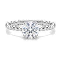 Delia ring in 14K white gold with a round-cut lab-grown diamond
