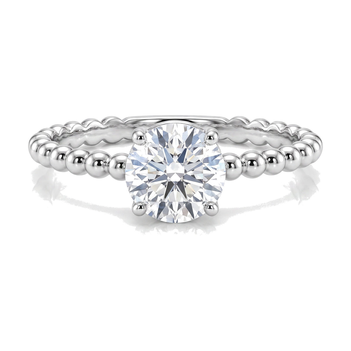 Delia ring in 14K white gold with a round-cut lab-grown diamond