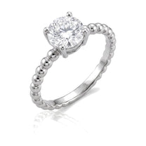 Delia ring in 14K white gold with a round-cut lab-grown diamond