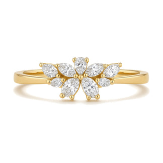 Fleur ring in 14K yellow gold with a lab-grown diamond
