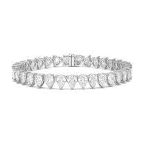Olivia bracelet in 14K white gold with a lab-grown diamond