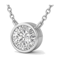 Rosa pendant in 14K white gold with a round-cut lab-grown diamond
