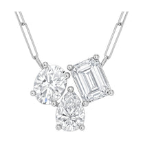 Sasha pendant in 14K white gold with an emerald-cut lab-grown diamond