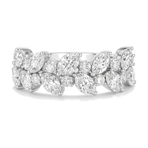 Selene ring in 14K white gold with a lab-grown diamond