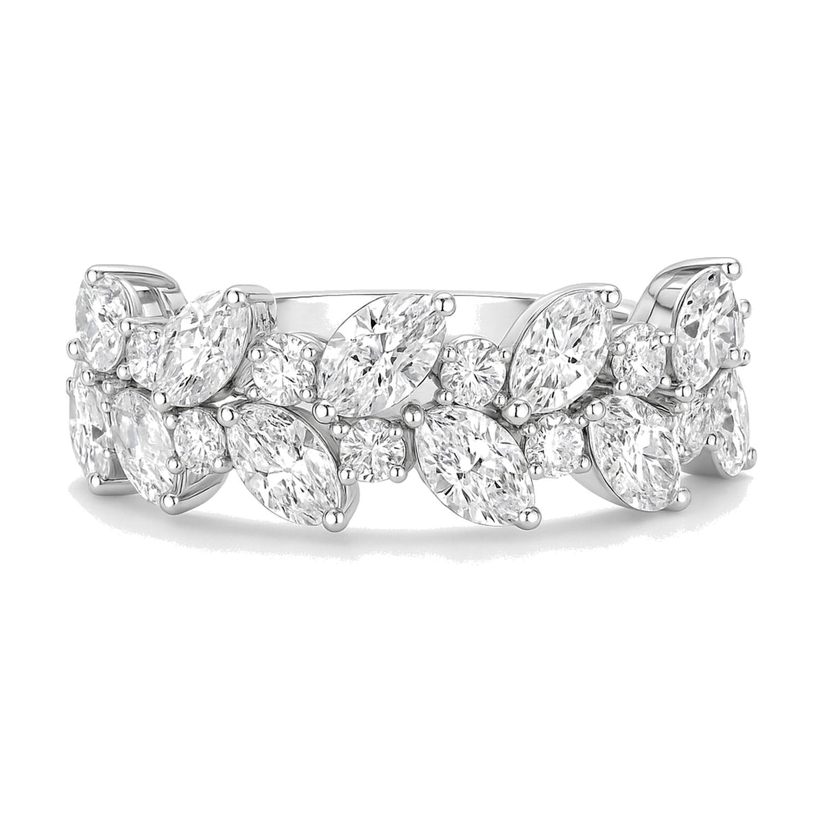Selene ring in 14K white gold with a lab-grown diamond