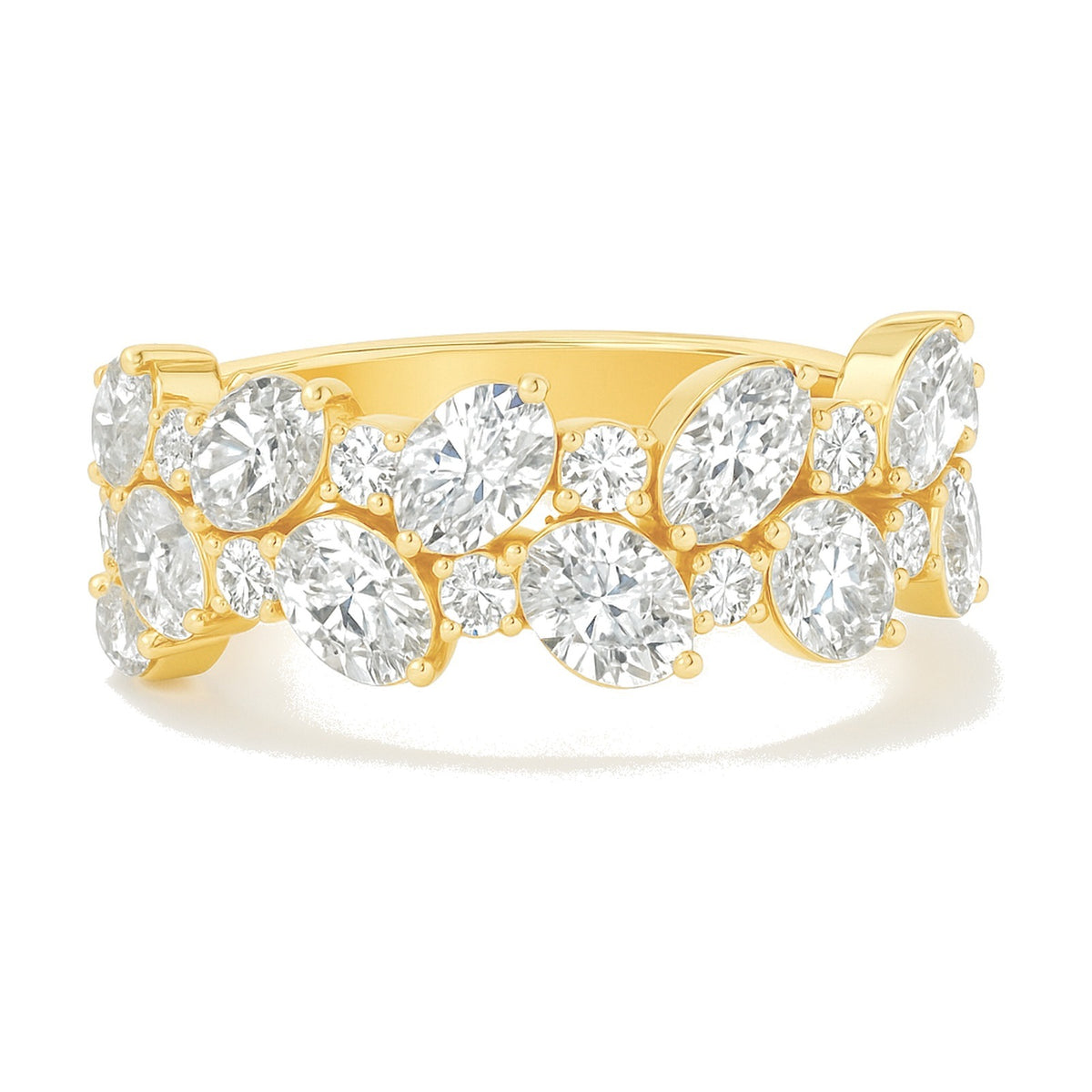 Selene ring in 14K yellow gold with a lab-grown diamond
