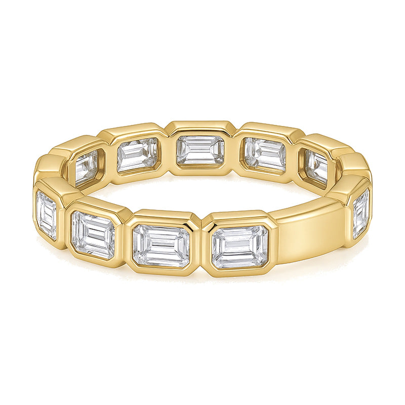 Simone ring in 14K yellow gold with a lab-grown diamond