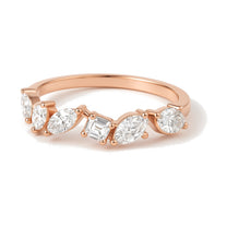 Sofia ring in 14K rose gold with a lab-grown diamond