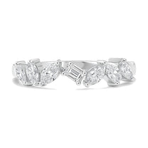 Sofia ring in 14K white gold with a lab-grown diamond