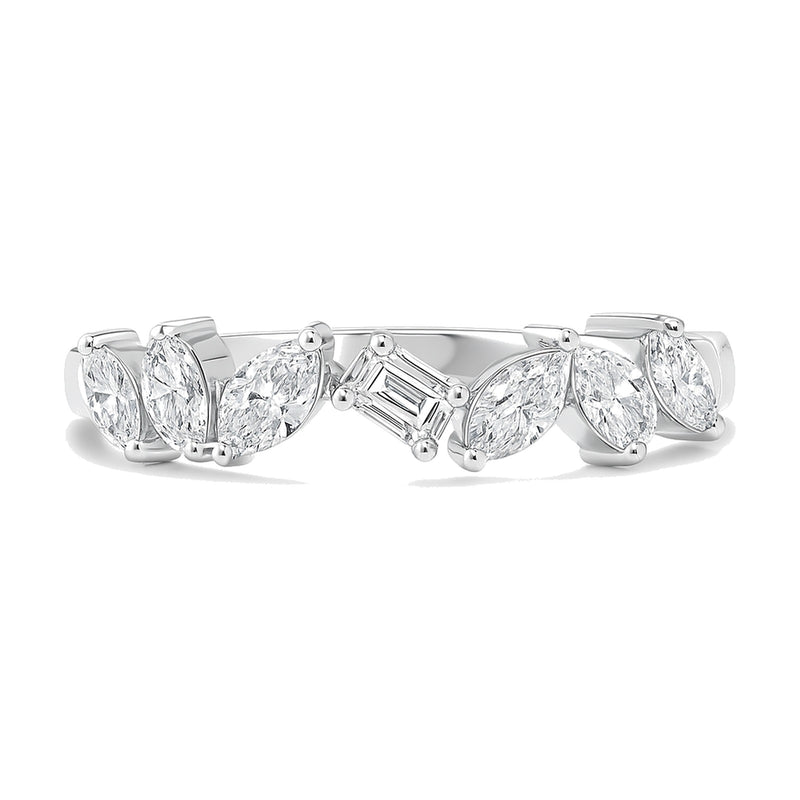 Sofia ring in 14K white gold with a lab-grown diamond