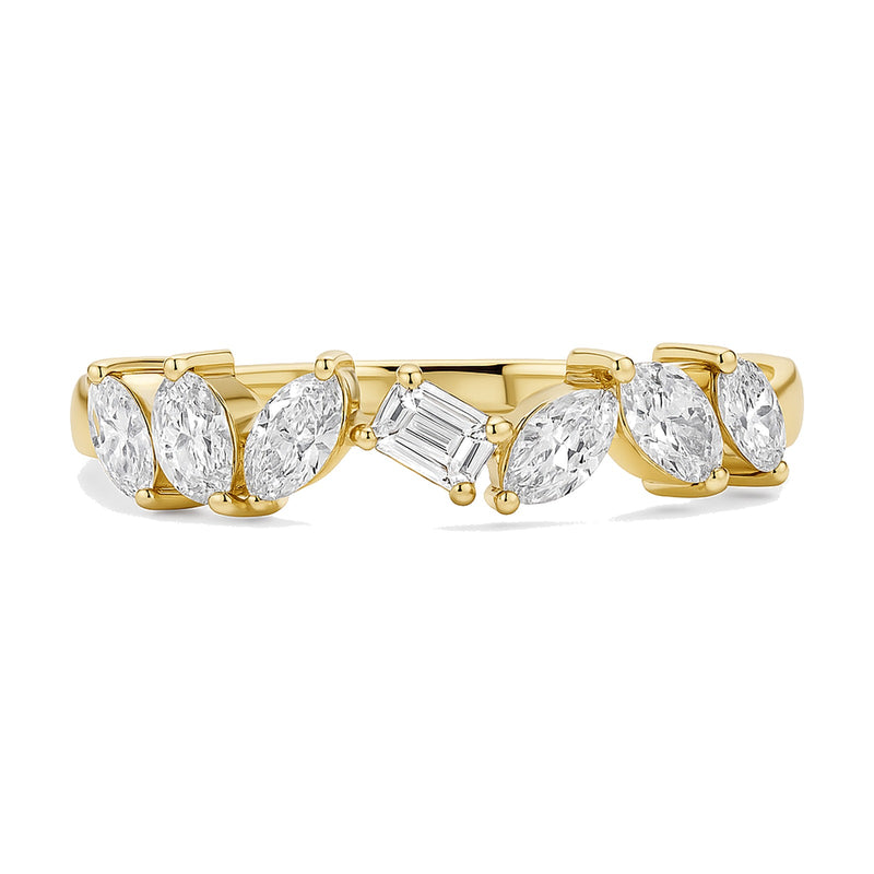 Sofia ring in 14K yellow gold with a lab-grown diamond