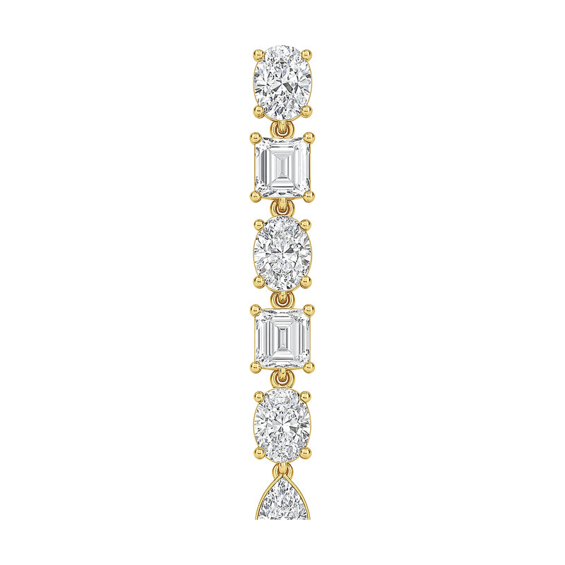 Stella earrings in 14K yellow gold with a lab-grown diamond