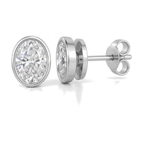 Viola earrings in 14K white gold with an oval-cut lab-grown diamond