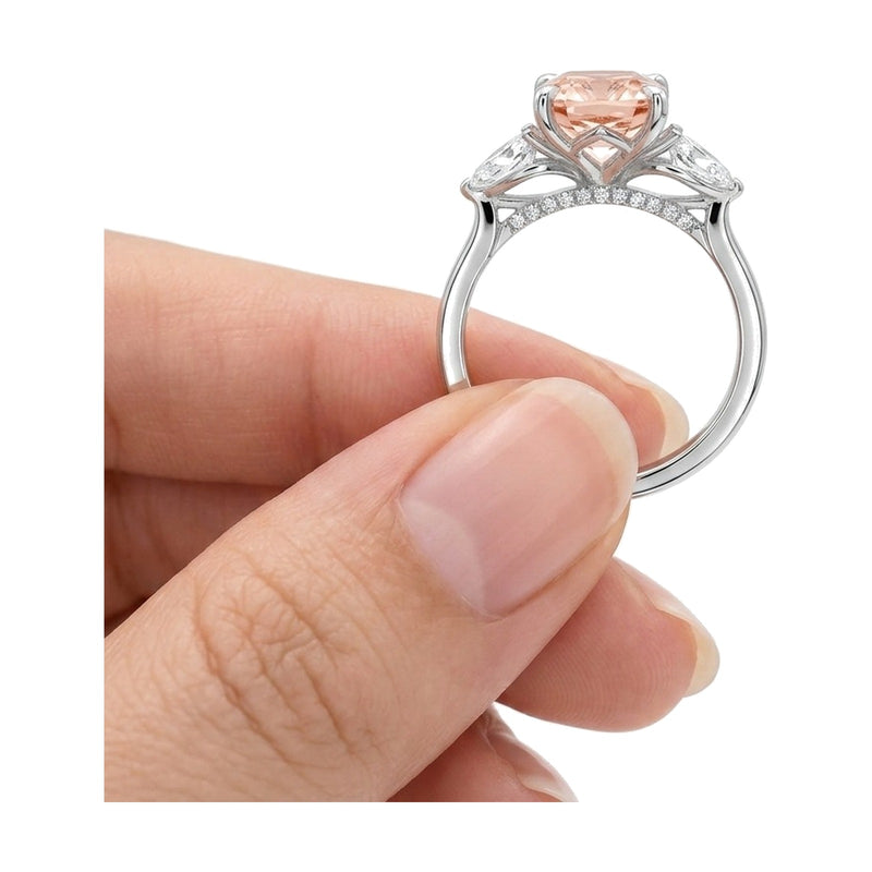 Alessia ring in 14K white gold with a fancy pink cushion-cut lab-grown diamond