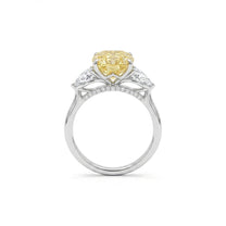 Aline ring in 14K white gold with a fancy yellow cushion-cut lab-grown diamond