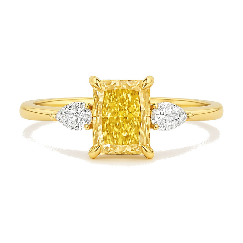 Anouk ring in 14K yellow gold with a fancy yellow lab-grown diamond