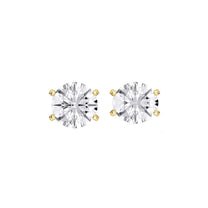 Blanche earrings in 14K yellow gold with a round-cut lab-grown diamond