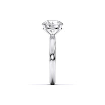 Chloe ring in 14K white gold with a round-cut lab-grown diamond