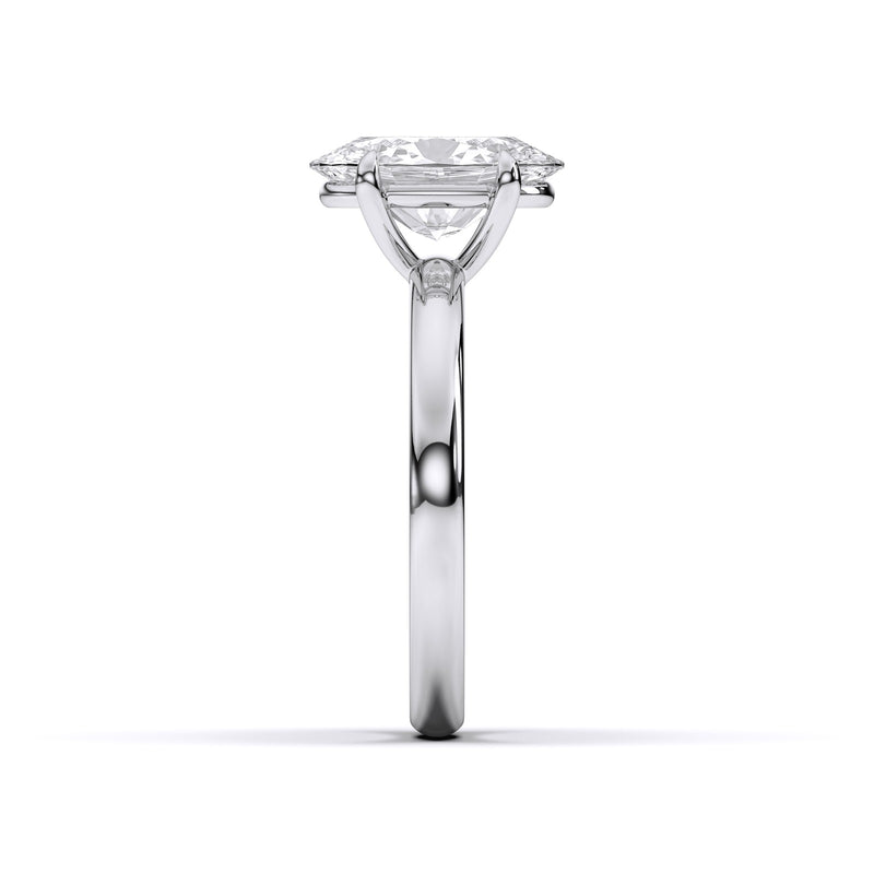 Claudine ring in 14K white gold with an oval-cut lab-grown diamond