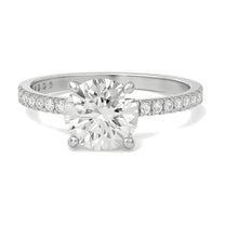 Delphine ring in 14K white gold with a round-cut lab-grown diamond