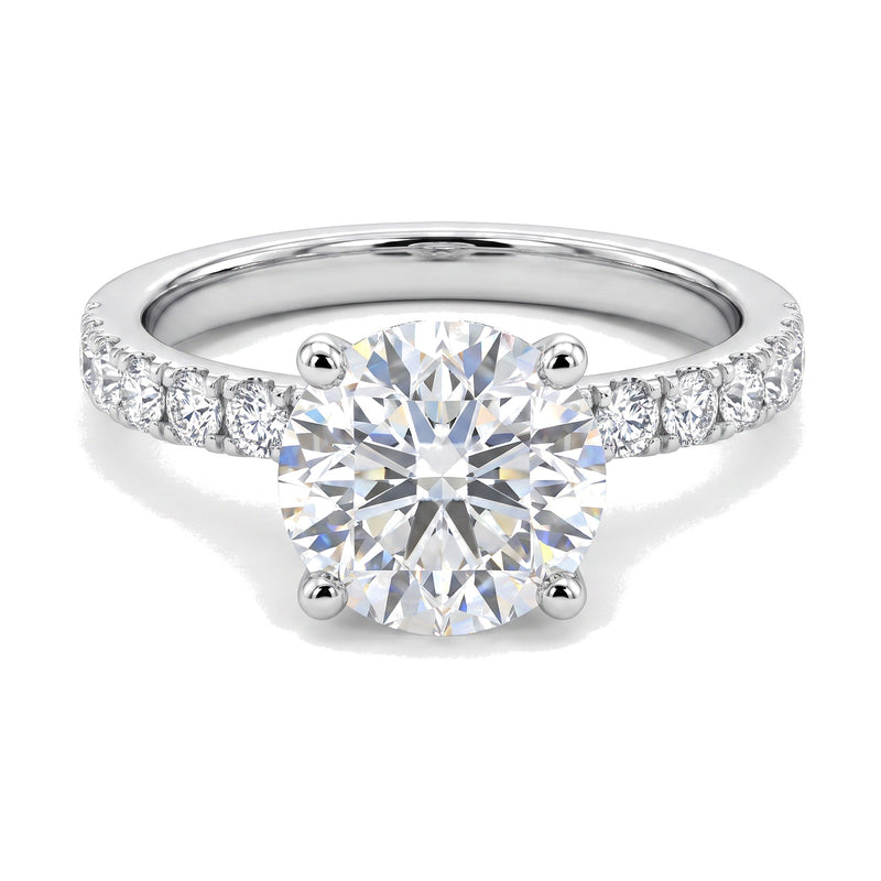 Diane ring in 14K white gold with a round-cut lab-grown diamond