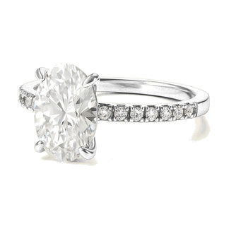 Eleonore ring in 14K white gold with an oval-cut lab-grown diamond