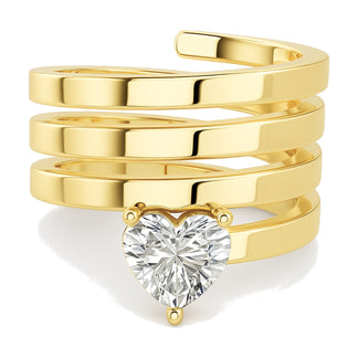 Melanie ring in 14K yellow gold with a heart-cut lab-grown diamond