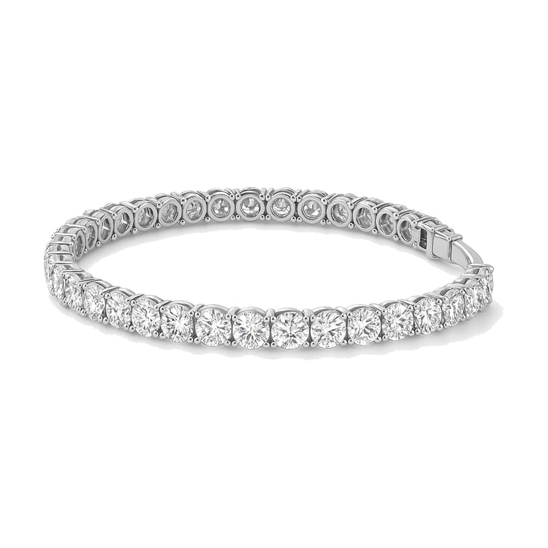 Orianne bracelet in 14K white gold with round-cut lab-grown diamonds