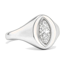 Rachelle ring in 14K white gold with a lab-grown diamond