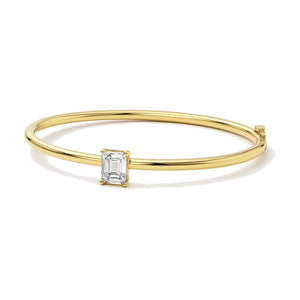 Raphaelle bracelet in 14K yellow gold with an emerald-cut lab-grown diamond