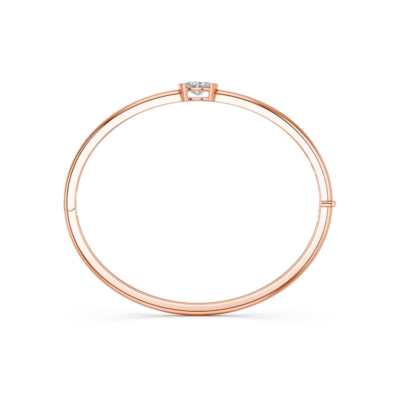 Sabrina bracelet in 14K rose gold with an oval-cut lab-grown diamond