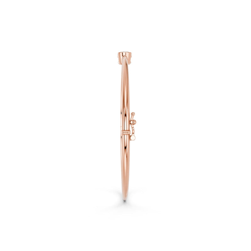 Sabrina bracelet in 14K rose gold with an oval-cut lab-grown diamond