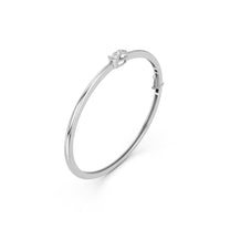 Sabrina bracelet in 14K white gold with an oval-cut lab-grown diamond