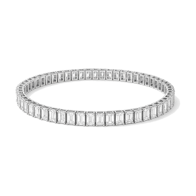 Valerie bracelet in 14K white gold with emerald-cut lab-grown diamonds
