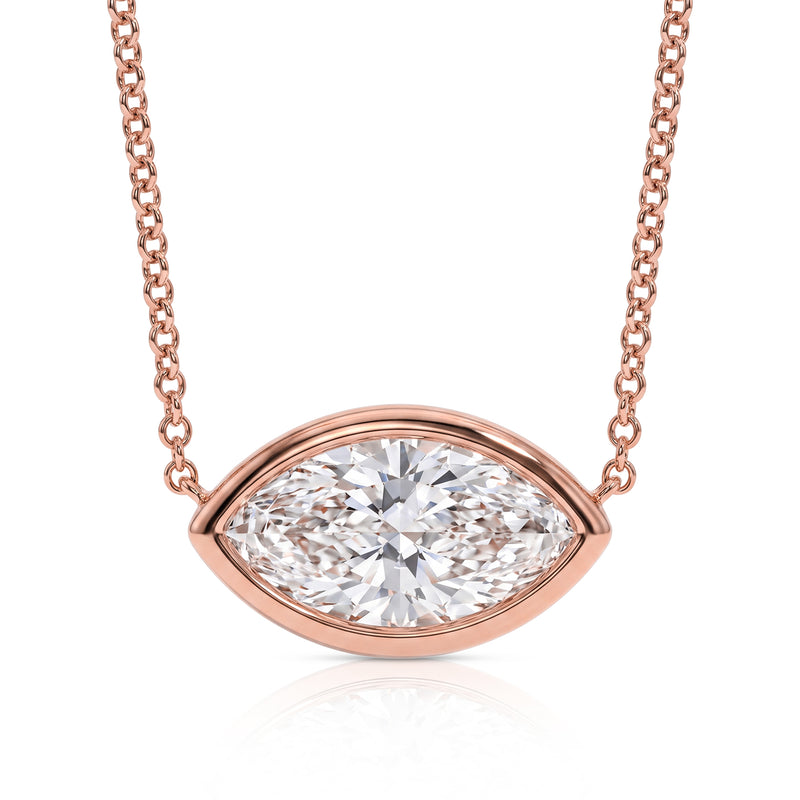 Sabine pendant in 14K gold with a marquise-cut lab-grown diamond