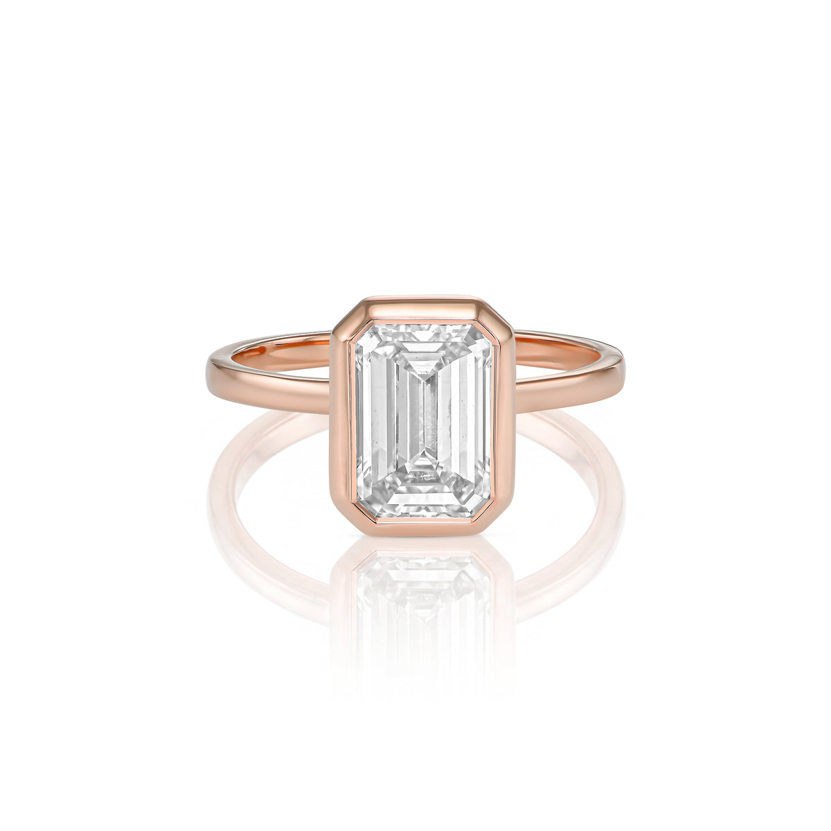 Colette ring in 14K rose gold with an emerald-cut lab-grown diamond