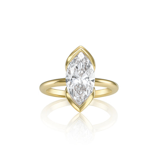 Eliana ring in 14K yellow gold with a marquise-cut lab-grown diamond