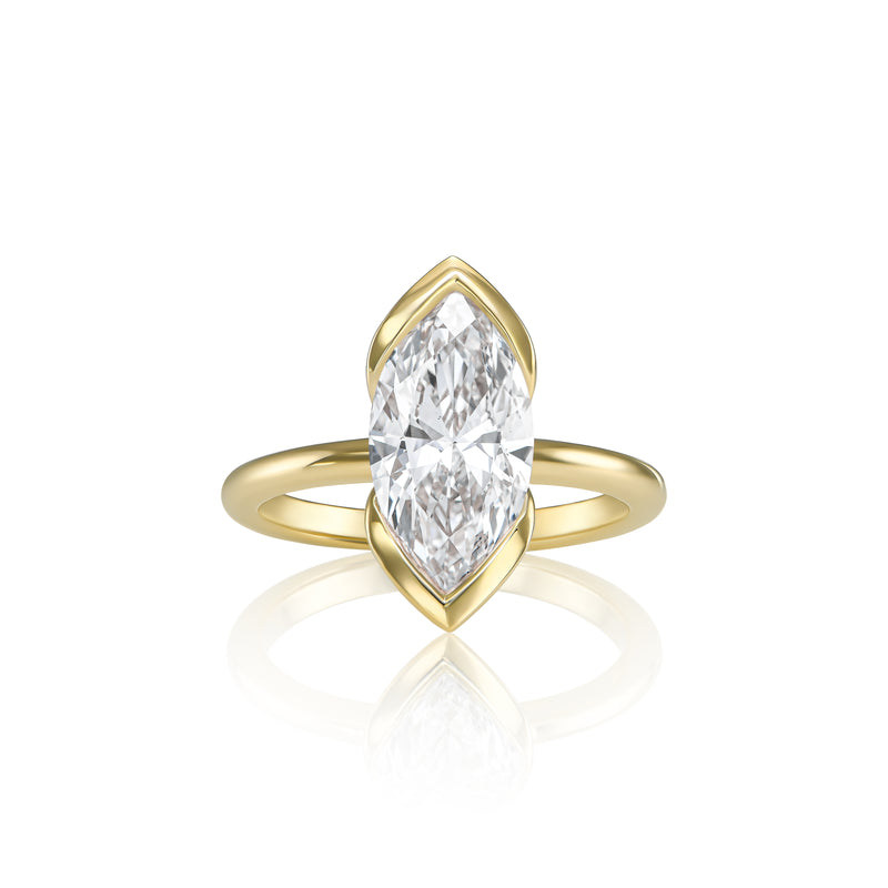 Eliana ring in 14K yellow gold with a marquise-cut lab-grown diamond
