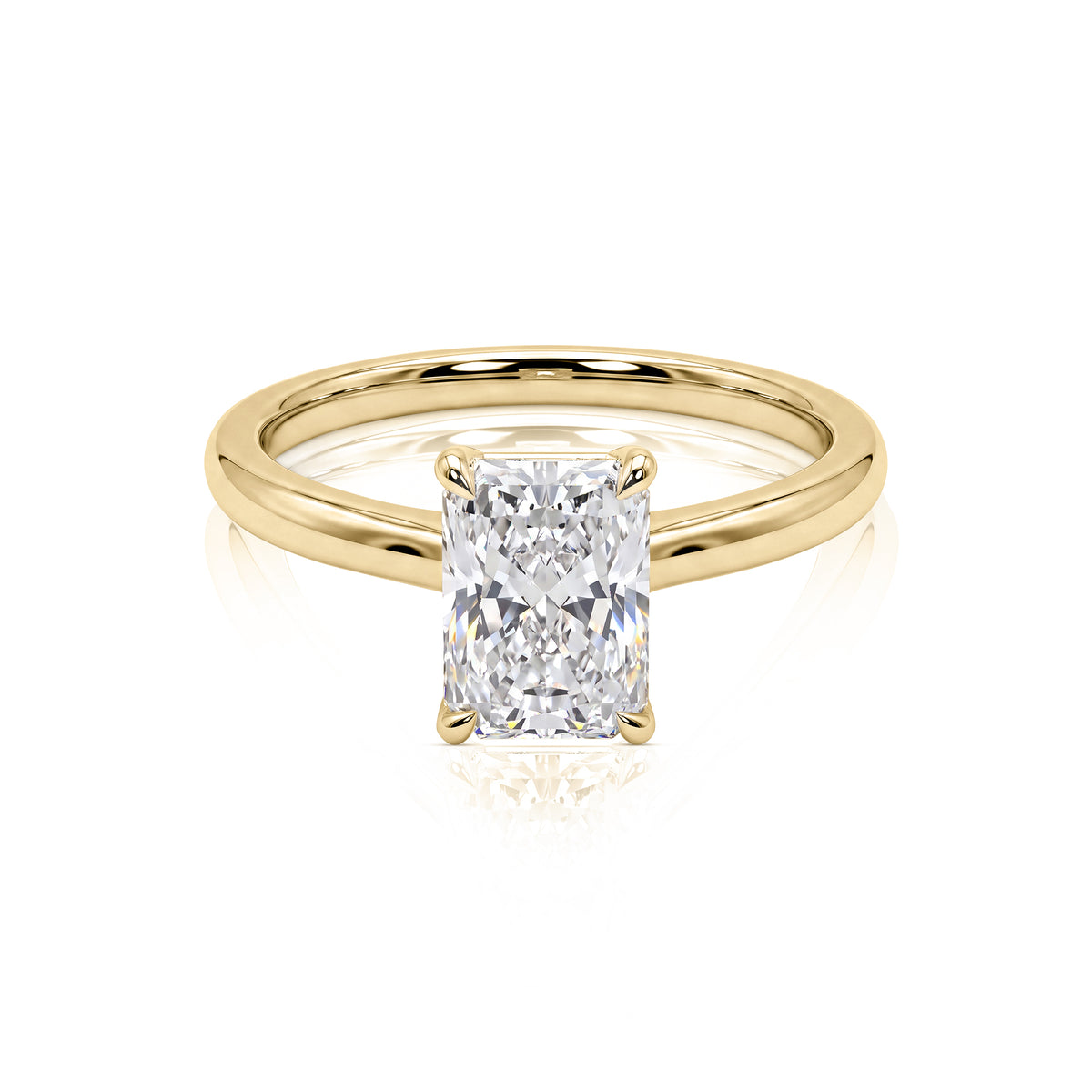 Mia ring in 14K gold with a radiant-cut lab-grown diamond