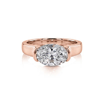 Mila ring in 14K gold with an oval-cut lab-grown diamond