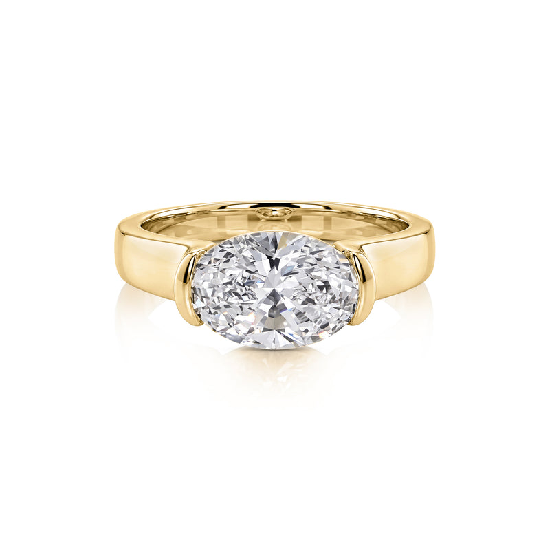 Mila ring in 14K gold with an oval-cut lab-grown diamond