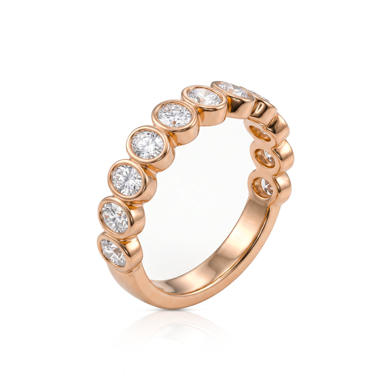 Sienna ring in 14K gold with a lab-grown diamond