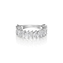 Paloma ring in 14K white gold with a lab-grown diamond